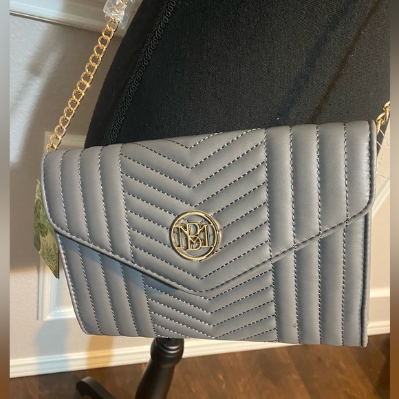 Badgley Mischka Gray and Gold Crossbody Bag || Gray - Picture 10 of 16